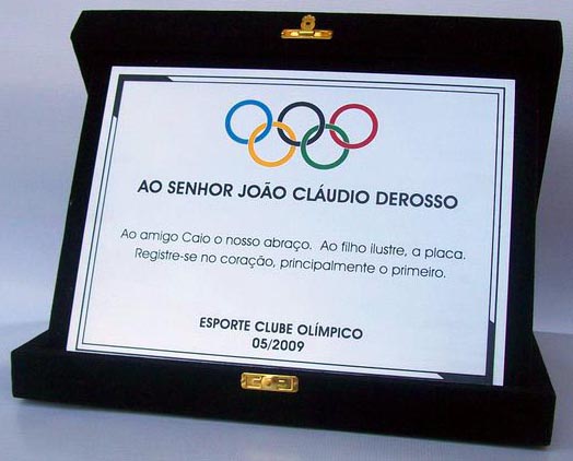 Placas para homenagem